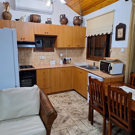 Koukaki Holiday home Kouka